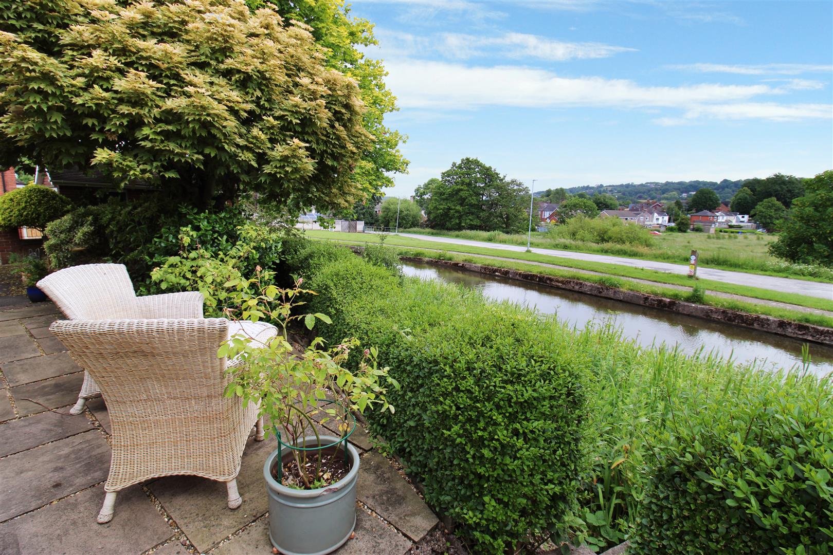 Shotsfield Place, Milton, Stoke-On-Trent